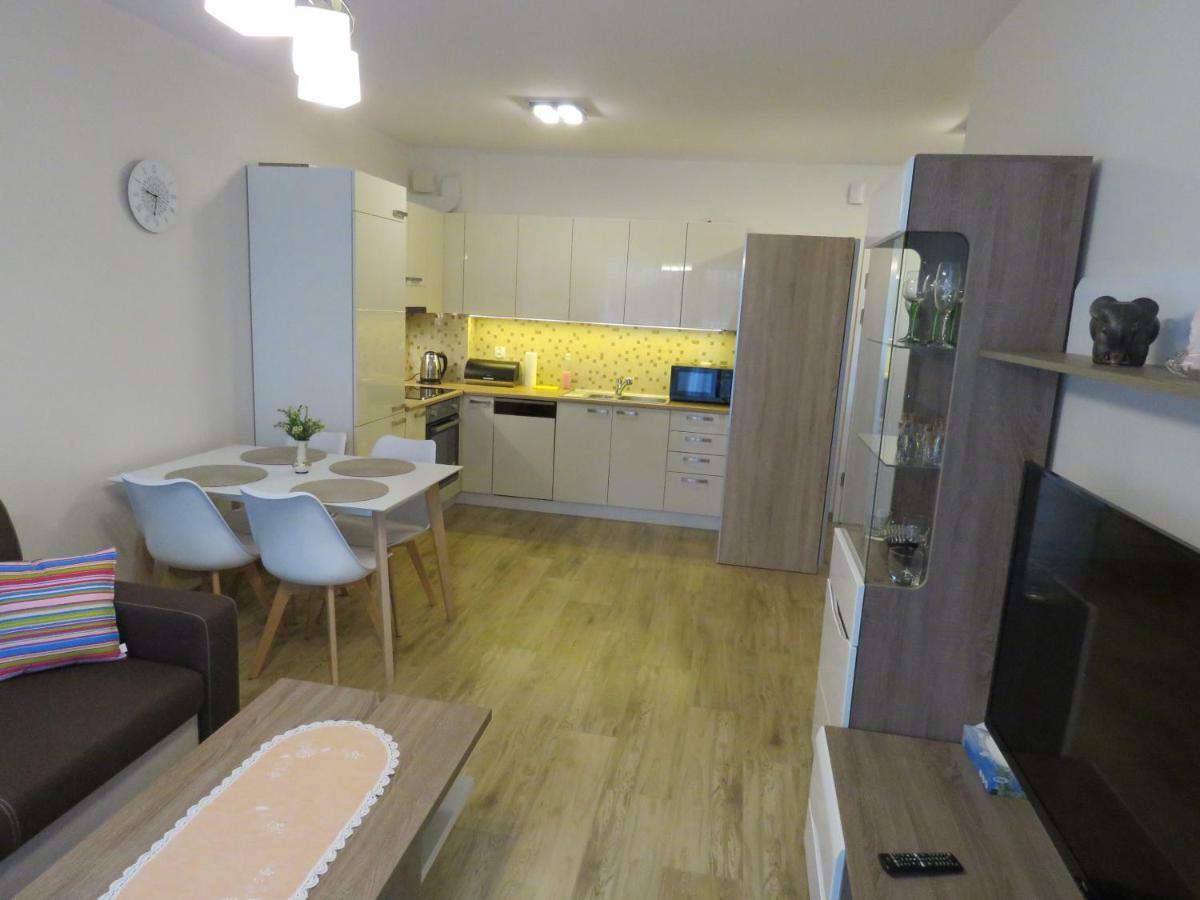 Blizej Morza U Jacka Z Garazem Apartment Kolobrzeg Exterior photo