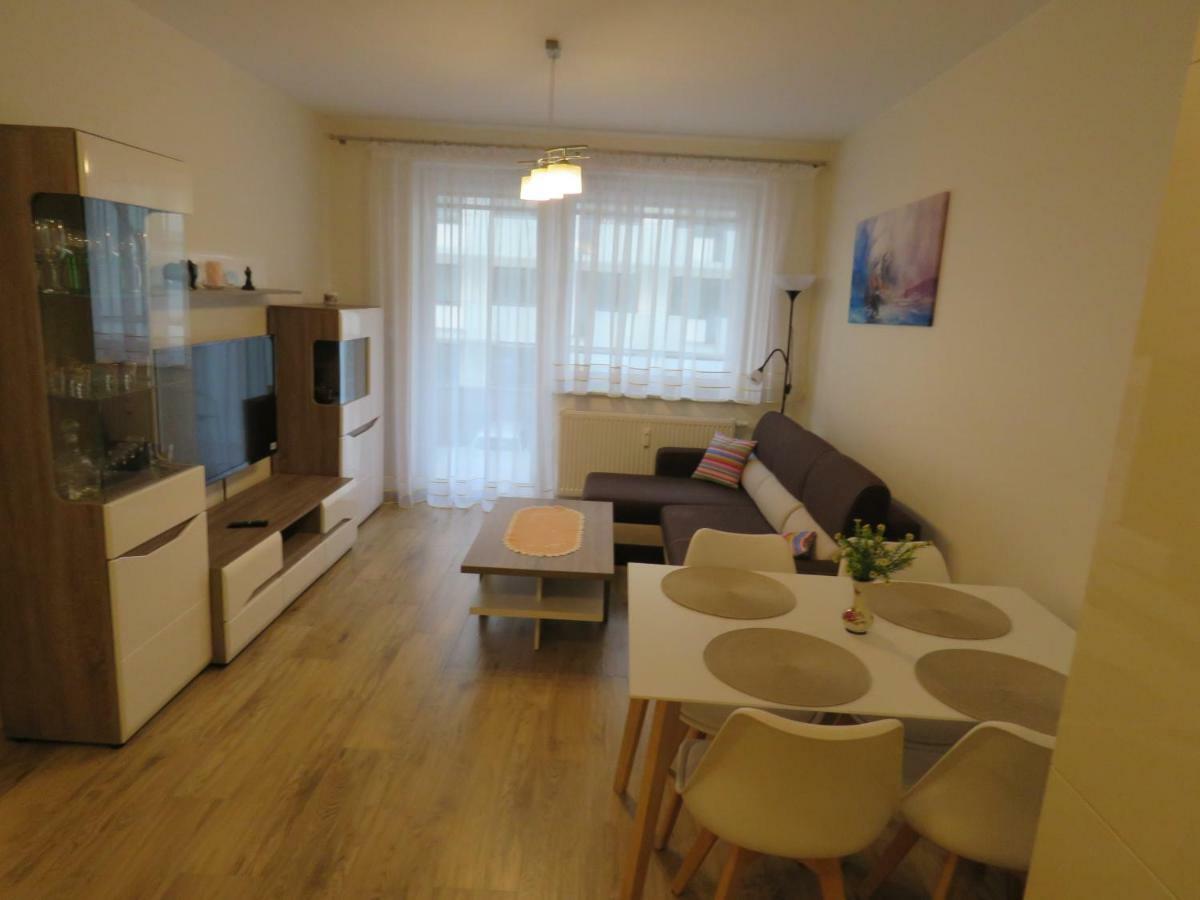 Blizej Morza U Jacka Z Garazem Apartment Kolobrzeg Exterior photo